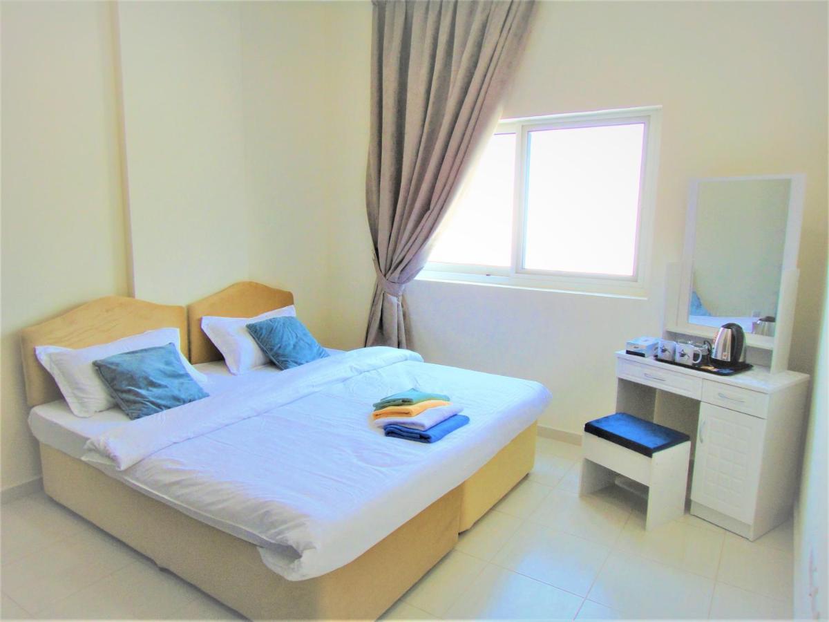 Abu Hail Star Residence - Home Stay Dubai Eksteriør billede