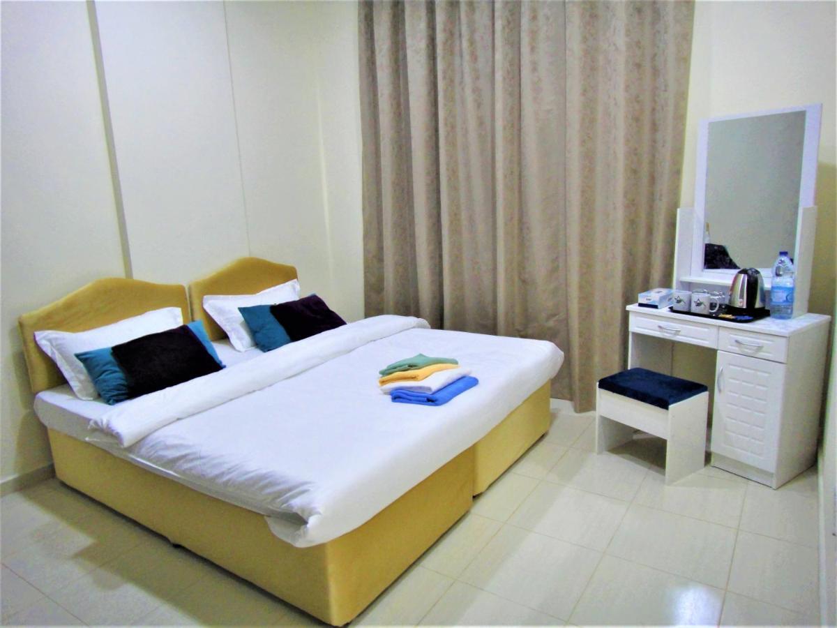 Abu Hail Star Residence - Home Stay Dubai Eksteriør billede